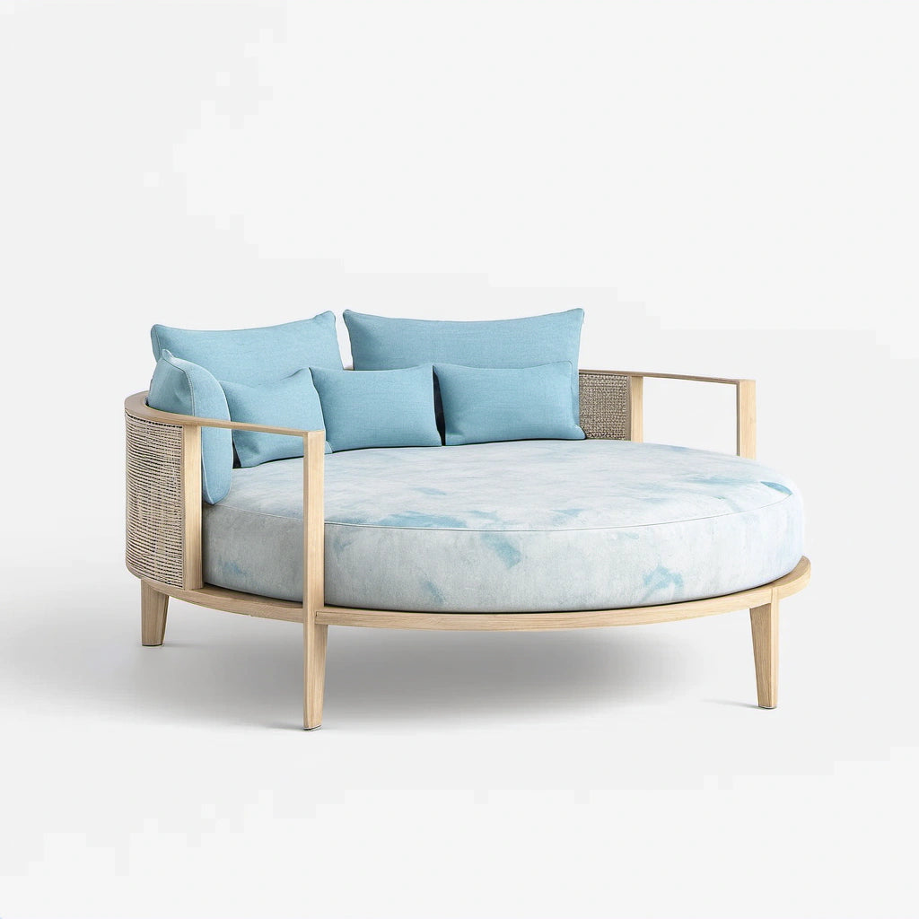 Runde Tagesliege aus Holz mit blauem Stoff